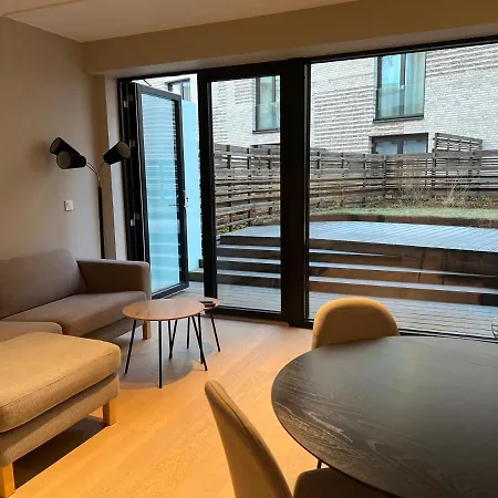 Appartement Lovely New Next To Sommerro Hotel, Solli Plass.